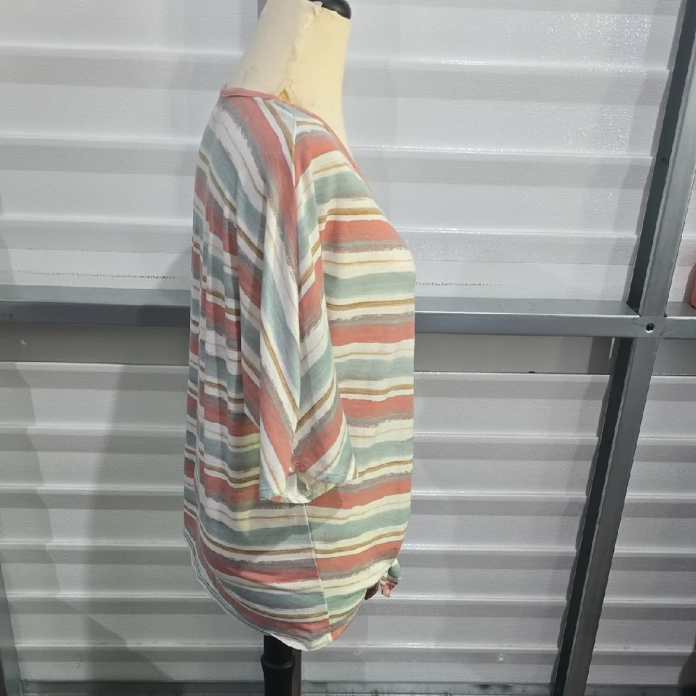 Relaxed‎ Green and Pink Tie Front Short Sleeve Blouse